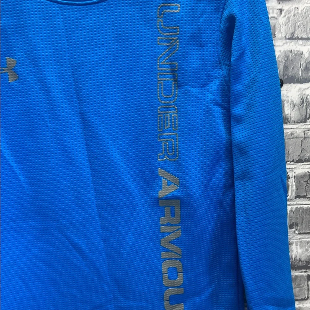 Boy's Under Armour Long Sleeve‎ Shirt